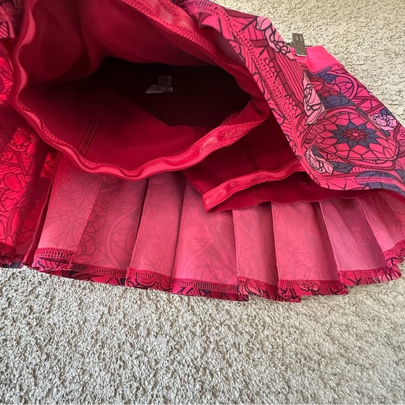 Lululemon Athletica Pink Patterned Skater Skirt - Picture 2 of 5